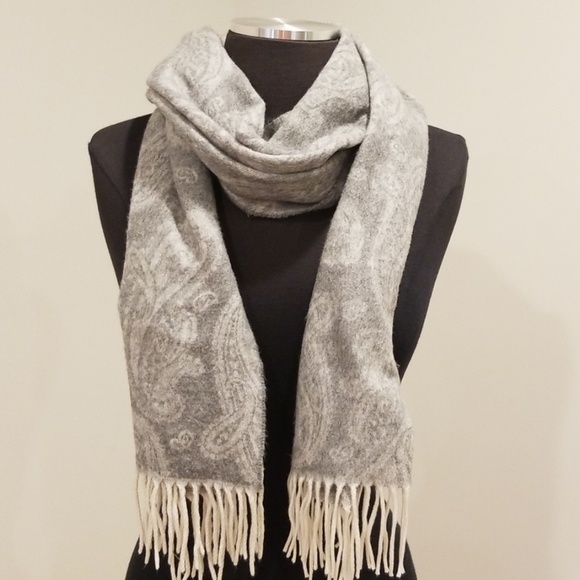 V. FRAAS Cashmink oversized Grey Printed Scarf - Picture 1 of 7